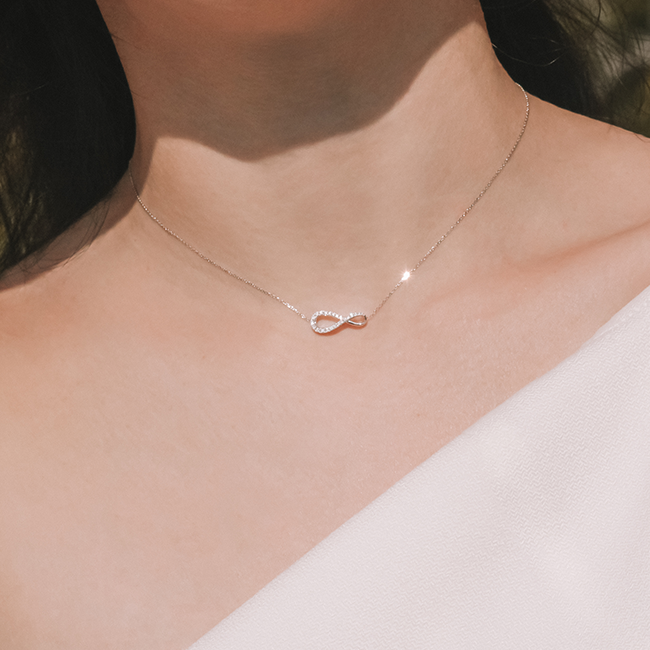Infinity diamond necklace